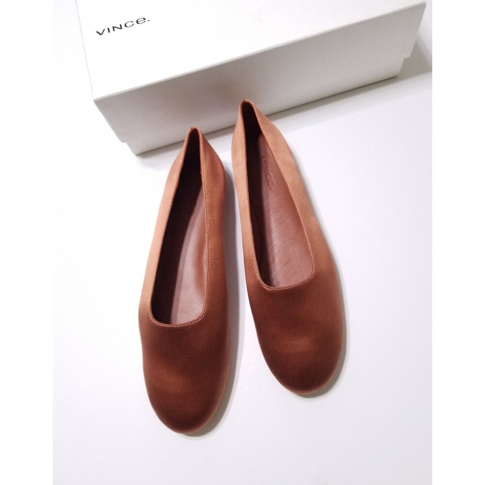 NIB Vince Maxwell Italian Satin Ballet Flat in Salmon Size 5.5, 6.5, 7.5, 8 $225 - Picture 3 of 15